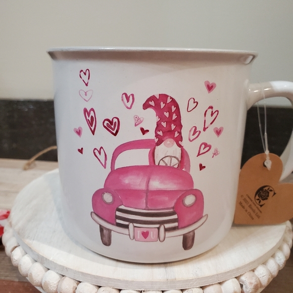 Adorable Gnome Valentines Mug-NWT - Picture 2 of 5